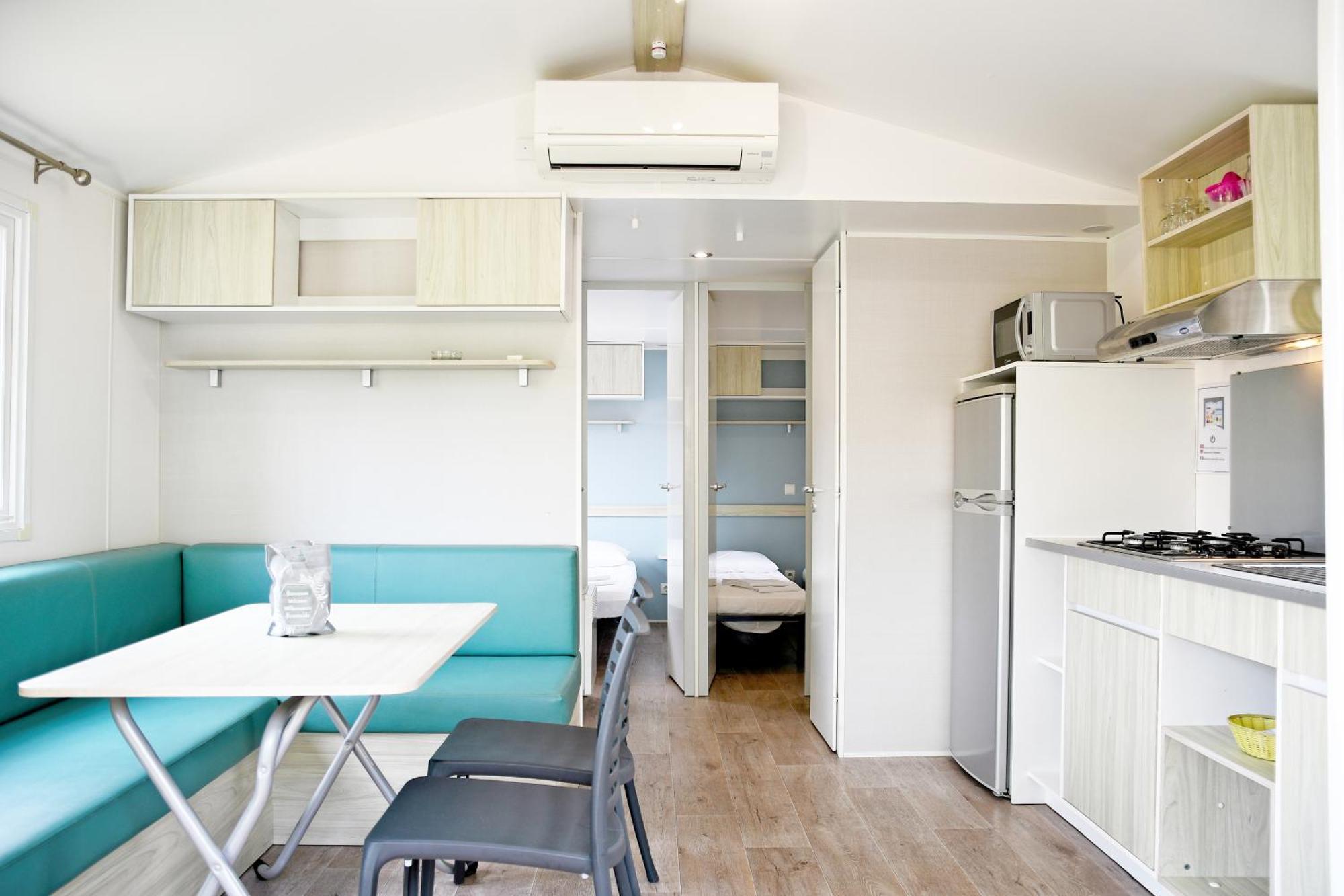 Camping Les Castors Калви Екстериор снимка